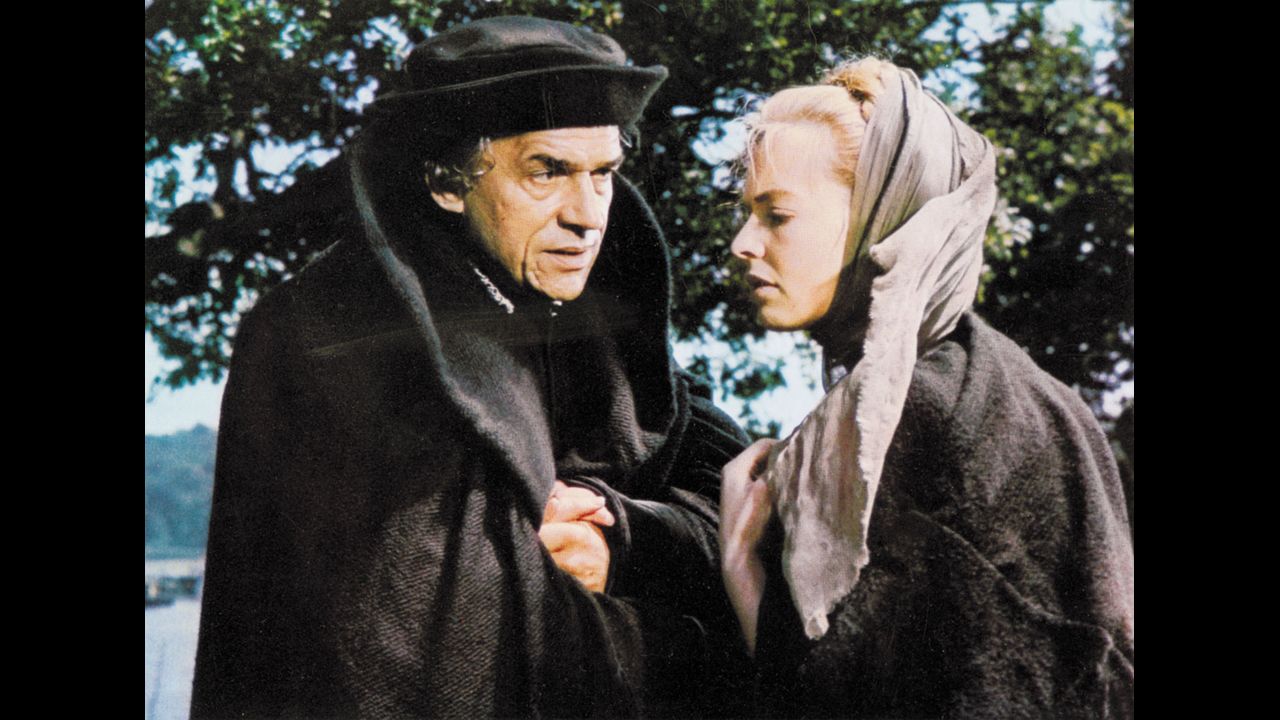 <strong>Paul Scofield (1967):</strong> Paul Scofield also was up against some heavyweight actors, particularly Richard Burton in "Who's Afraid of Virginia Woolf?" But Scofield, here with Susannah York, won for his work as Thomas More in the period drama "A Man for All Seasons."