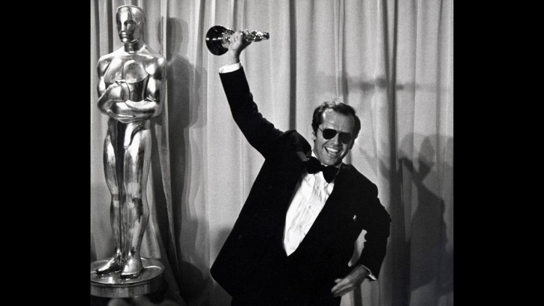<strong>Jack Nicholson (1976):</strong> After losing out four times as an Oscar nominee, Jack Nicholson triumphantly claimed his prize for "One Flew Over the Cuckoo's Nest." 