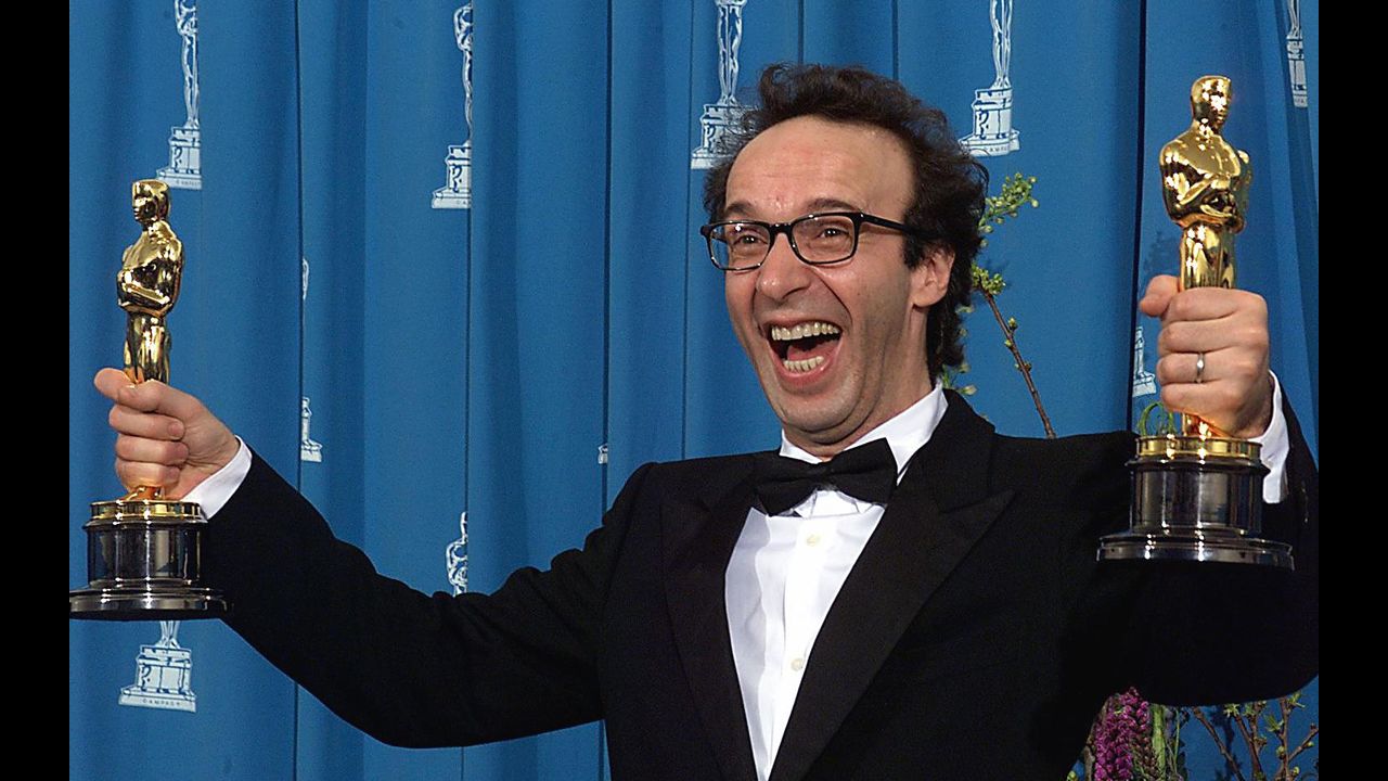 <strong>Roberto Benigni (1999):</strong> Italian actor Roberto Benigni was unknown to American audiences before "Life Is Beautiful," but he stole the show at the 1999 Oscars ceremony. The academy gave him the best actor Oscar for "Life Is Beautiful," which also won the prize for best foreign-language film. 