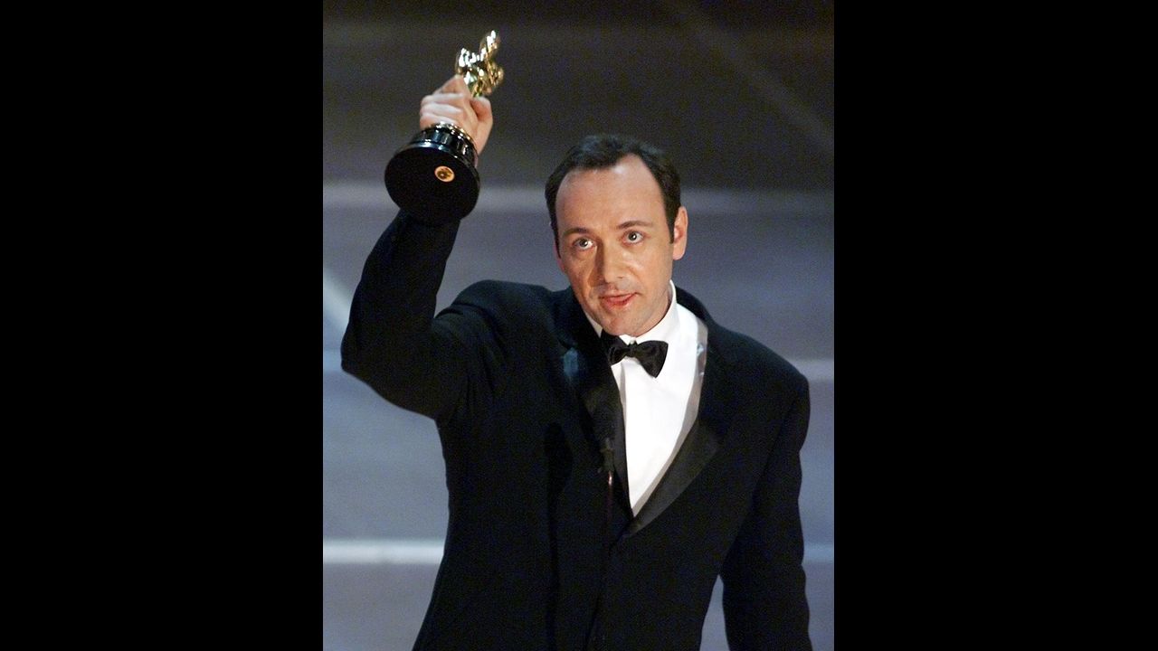 <strong>Kevin Spacey (2000):</strong> "American Beauty" was a cynical look at American middle class life with a new century arriving. Star Kevin Spacey received the best actor award for his portrayal of a middle-aged man who lusts after his teenage daughter's friend. The film also won best picture, director (Sam Mendes) and original screenplay (Alan Ball).
