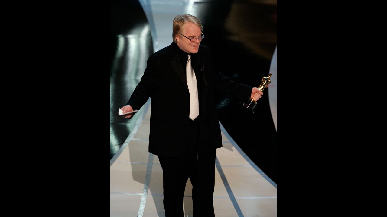 <strong>Philip Seymour Hoffman (2006):</strong> <a href="http://www.cnn.com/2014/02/02/showbiz/philip-seymour-hoffman-appreciation/">Philip Seymour Hoffman</a>'s portrayal of writer Truman Capote in "Capote" was the kind of rock-solid immersion audiences had come to expect from the actor. He got his due with the best actor award -- his only Oscar. 