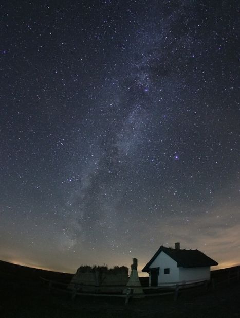 <strong>Hortobágy National Park (Hungary):</strong> Pristine night skies were a perk and a necessity for Hortobágy's traditional shepherds in Hungary. Early 20th-century shepherds relied heavily on knowledge of stars and constellations for livelihood and cultural reasons. 
