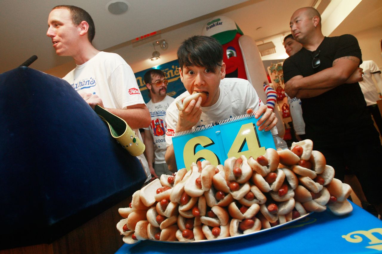 Mark Zuckerberg's favorite food is the bacon-wrapped hot dog. Some California vendors sell these for $1.50 each, meaning Facebook could've bought enough to feed Mark Zuckerberg one hot dog every second for the next 400 years.<br />