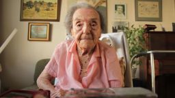 uk oldest holocaust survivor dies shubert pkg_00004622.jpg