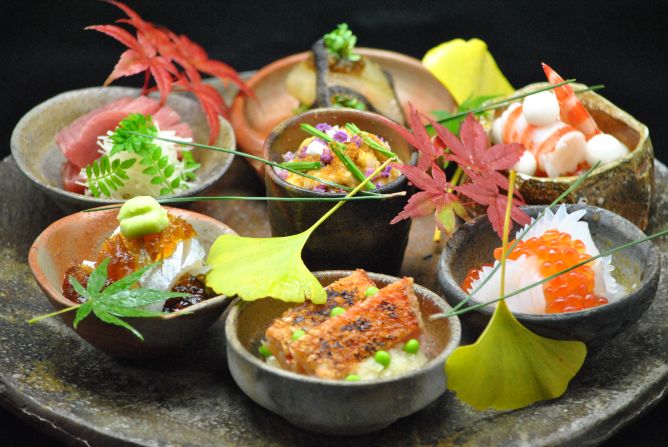 Chef Seiji Yamamoto's <a href="index.php?page=&url=http%3A%2F%2Fwww.nihonryori-ryugin.com" target="_blank" target="_blank">Nihonryori RyuGin</a> delivers a philosophical journey through kaiseki cuisine showcasing Japan's seasons and cooking heritage.