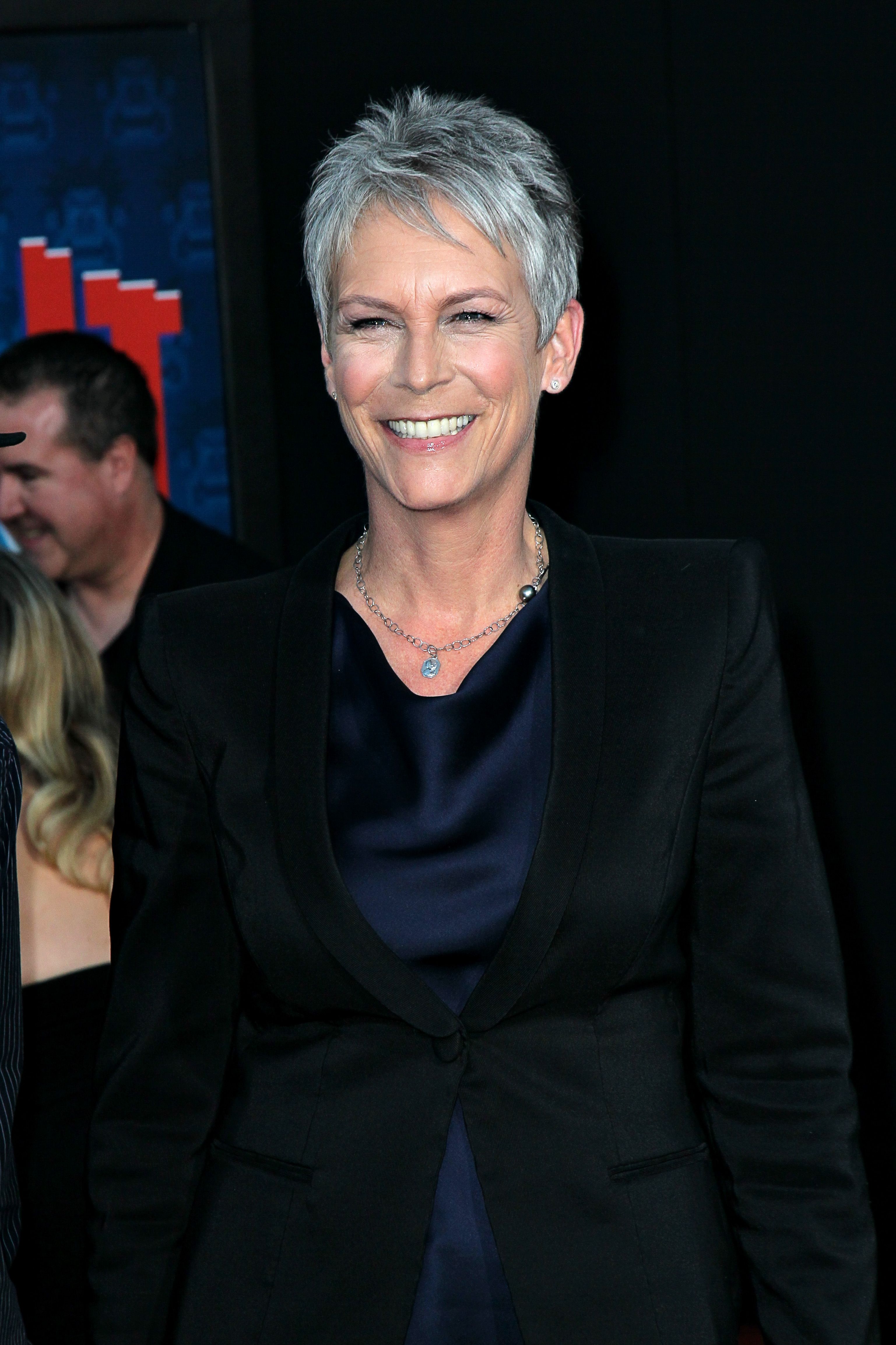 Jamie Lee Curtis Re Creates Famous Psycho Scene Cnn Jamie Lee Curtis Re Creates Famous Psycho Scene Cnn