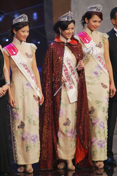 Per tradition, Miss Hong Kong candidates wear cheongsam during the award ceremony, as shown here by the winner and runners-up in 2006.