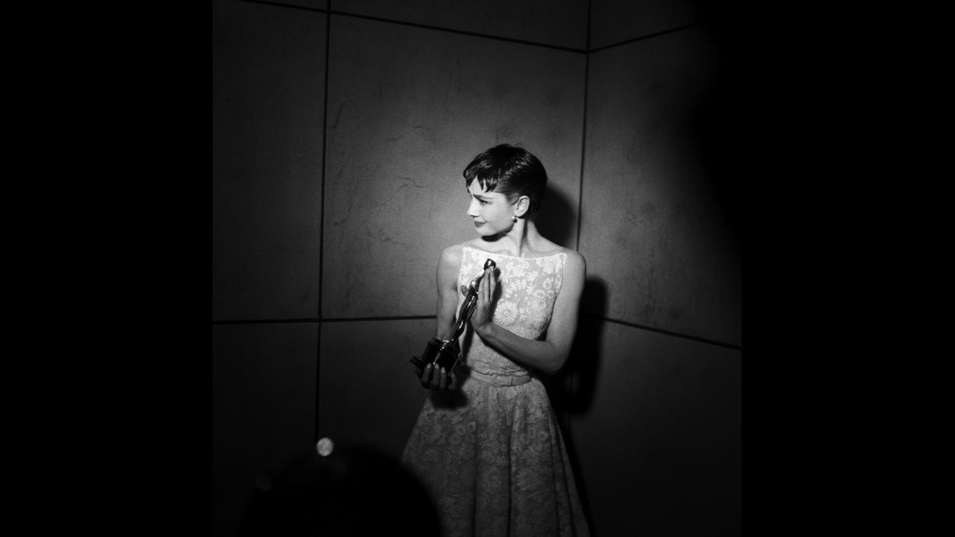 Hollywood Series Audrey Hepburn Sparkling Accessory Bag / 
