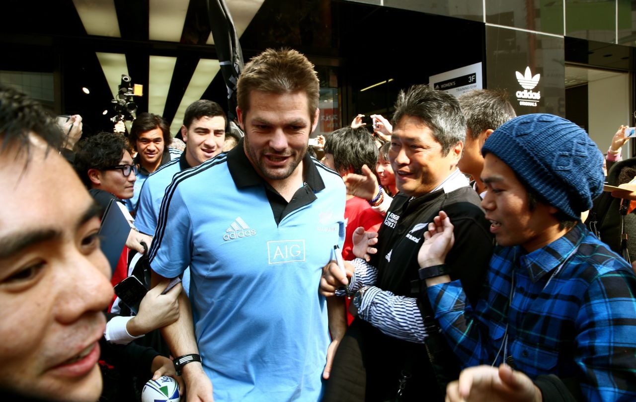 Also in 2013, the all-conquering All Blacks visited Japan for a full international, with New Zealand captain Richie McCaw being mobbed by fans.