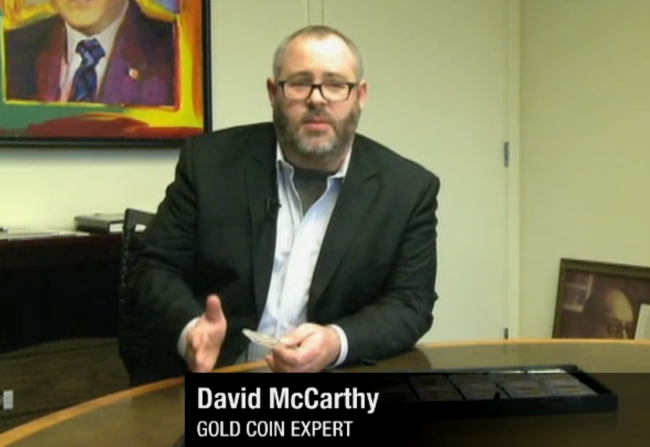 David McCarthy, experto en monedas de oro.