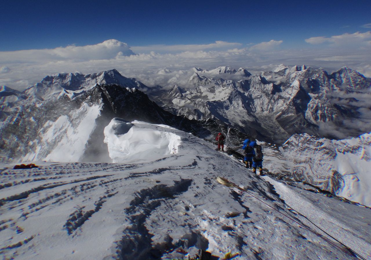 Some have called for climbing permits to be restricted to experts. 