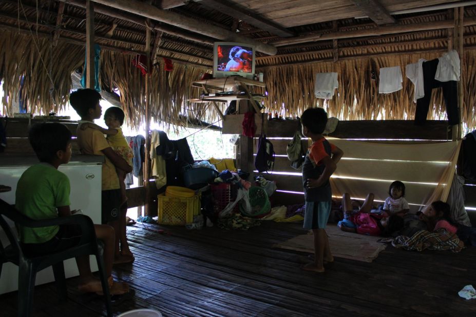 While clearly impacted by the modern world -- there are the occasional televisions and radios -- the lifestyles of many native tribal communities who call the Yasuni home are not far removed from the traditions followed by their ancestors. 