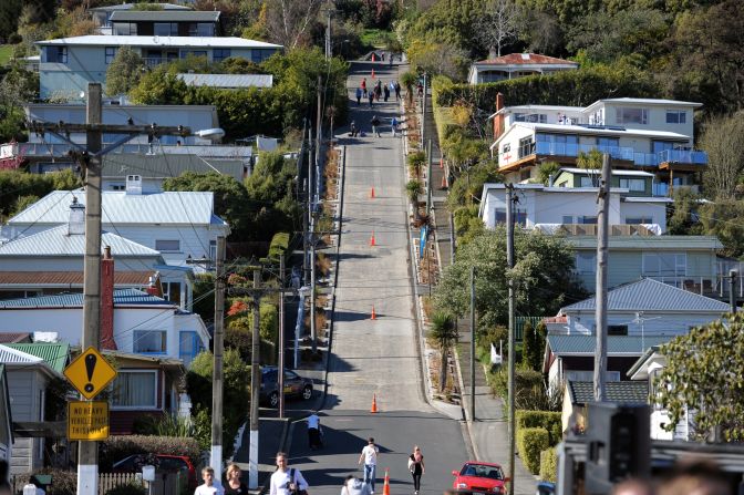 At its steepest section, the 3.5-kilometer street records a 38% grade. 