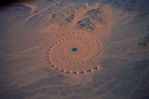 In 1997, D.A.ST. Arteam created Desert Breath, a one-million-square-foot art installation in the expanse of desert near the Red Sea in Egypt. Though since weathered, the artwork still remains today.