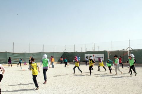The majority of people at Zaatari have come from Syria's southern conservative Sunni population. These girls have never played football and the biggest issue in the camp, according to Rantisi, is privacy. "In the first lecture we say: 'We are national team players. We have come here to talk about sport',' explains Rantisi. "They ask: 'What do you mean? What is sport?'"