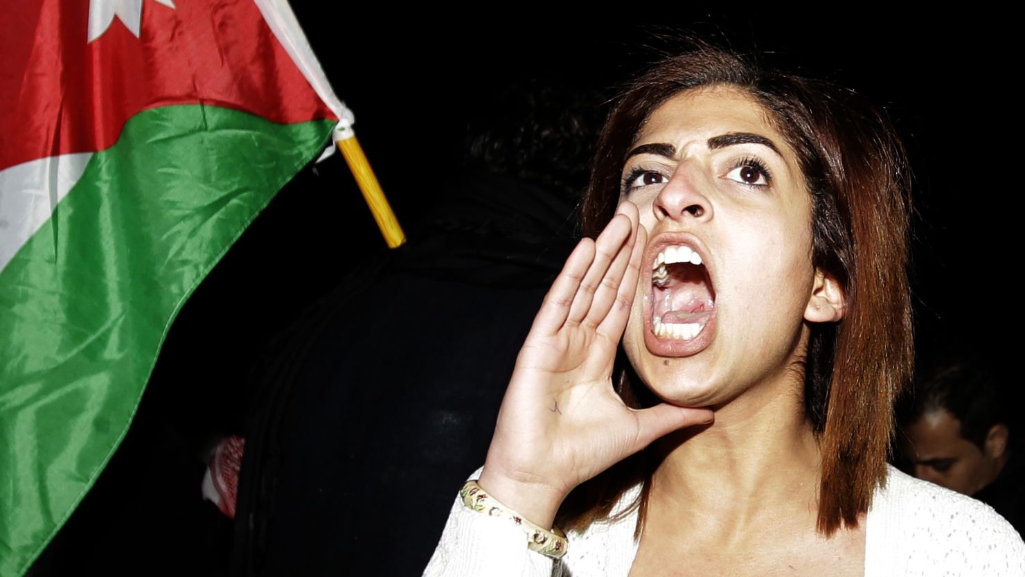 A protest in front of the Israeli embassy to demand the deportation of the Israeli ambassador, on March 10, 2014, in Amman.