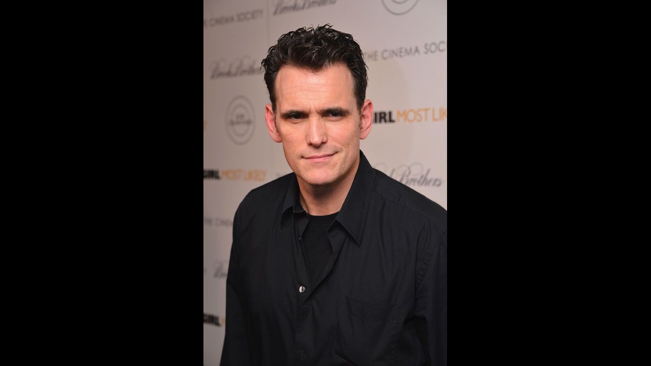 Matt Dillon continues to stay gold (any fans of "The Outsiders" out there?) at age 50. 