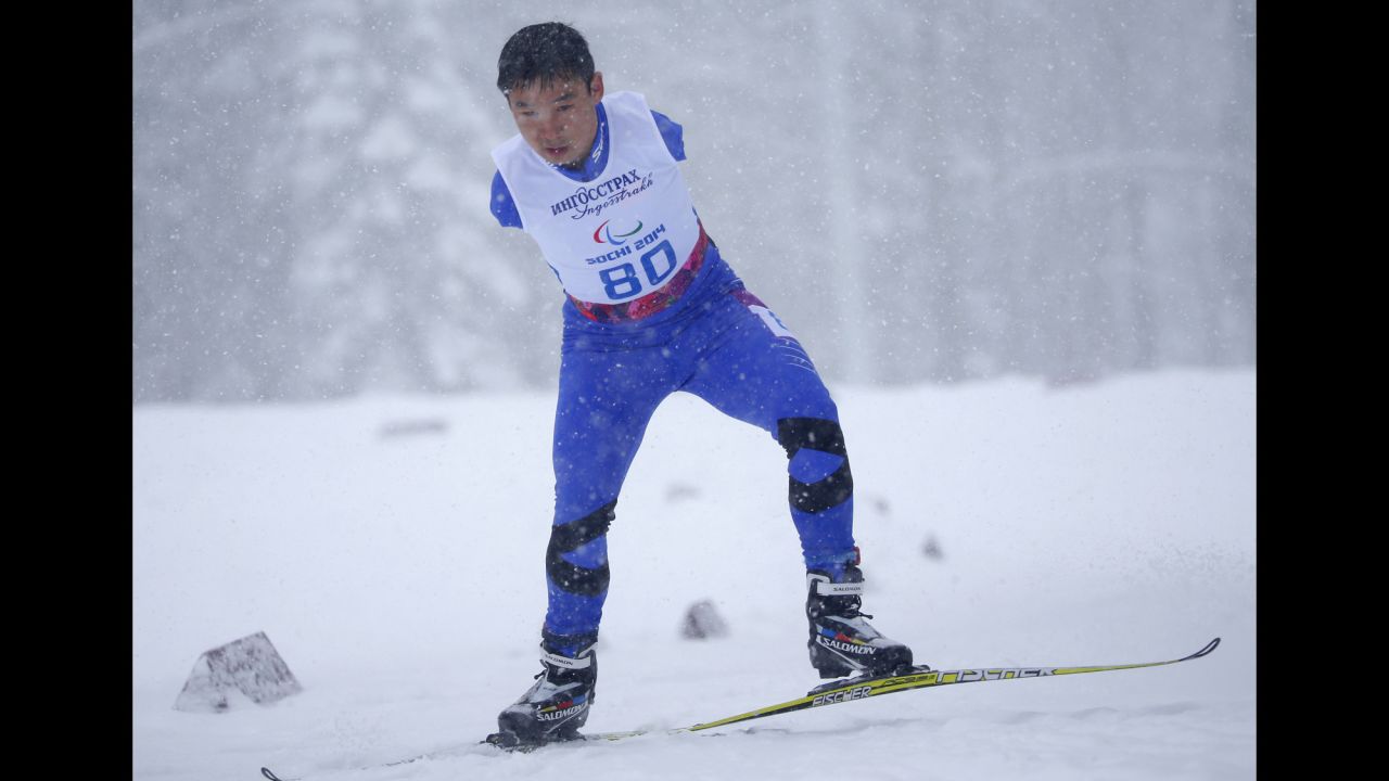 Haitao Du of China competes in the men's cross-country sprint on Wednesday, March 12.