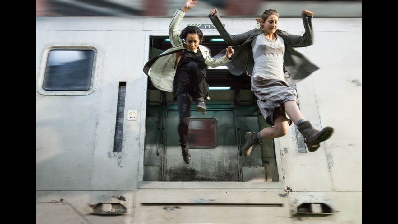 Unlike Caleb, Tris chooses the Dauntless faction, which is all about bravery and cultivating a spirit of fearlessness. In order to make it in this faction, you have to be OK with stunts of daring like leaping on and off trains, handling weapons and engaging in merciless combat.