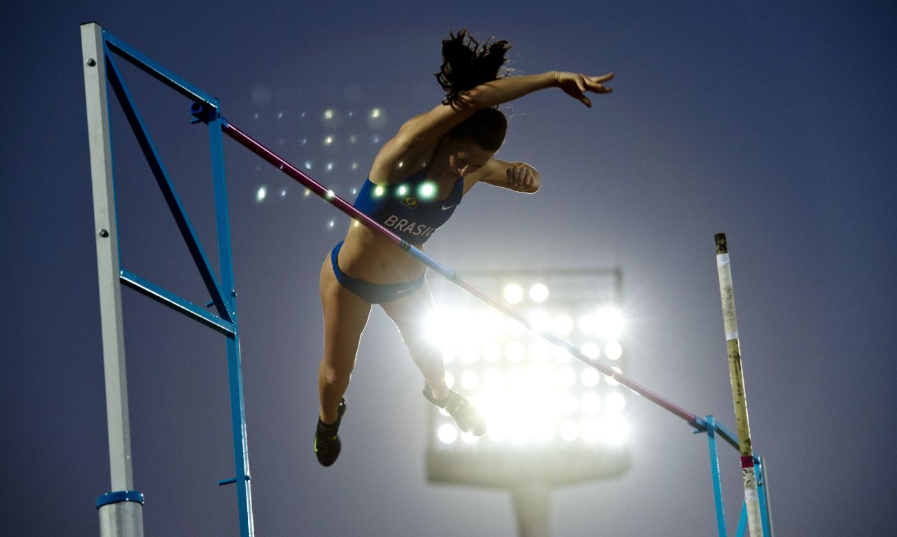 Fabiana De Almeida competes in the women's pole vault final Friday, March 14, at the South American Games in Santiago, Chile.