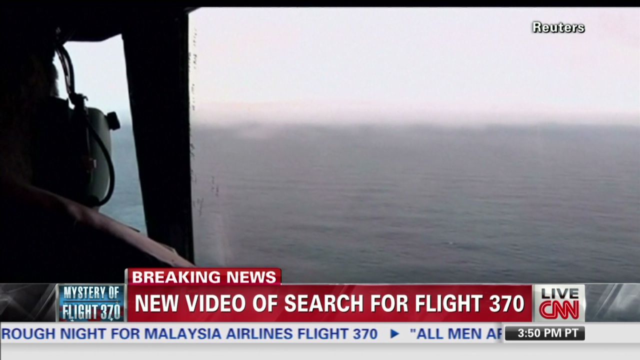 New video shows search for Flight 370