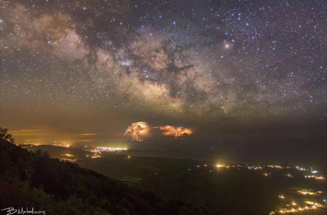 Milky Way above Lake Korission.