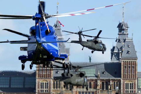 A U.S. helicopter squadron transports Obama to the Rijksmuseum in Amsterdam on March 24.