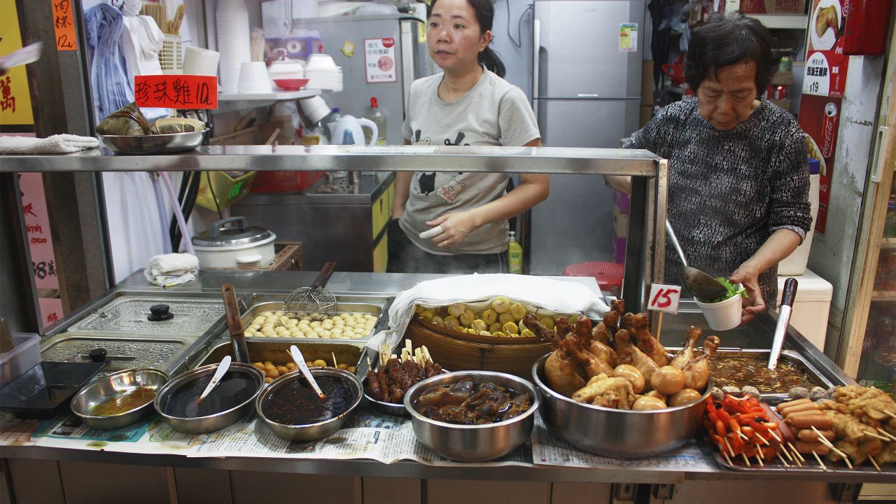 Indoor corridors beneath the Tai On Building have been turned into a food market open every evening till late, with vendors serving curry fish balls, imitation shark's fin soup and "cart noodles."<a href="http://travel.cnn.com/hong-kong/none/40-things-eat-hong-kong-coronary-arrest-820489"> </a>