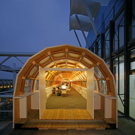 Ban also works on mainstream projects. From 2004 to 2009, while designing the Metz branch of the Pompidou Centre,  he worked from this paper-tube office, which he attached to the roof terrace of the Pompidou Center in Paris. 