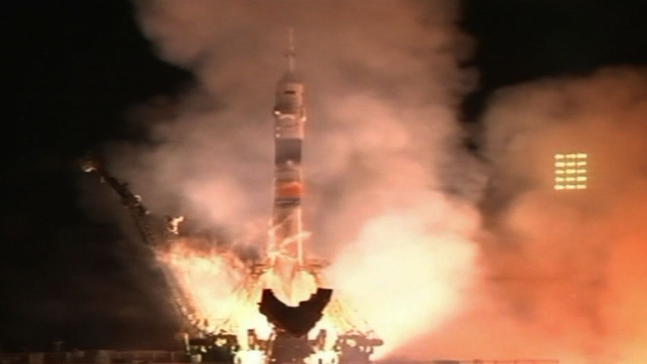 liftoff us russia crew