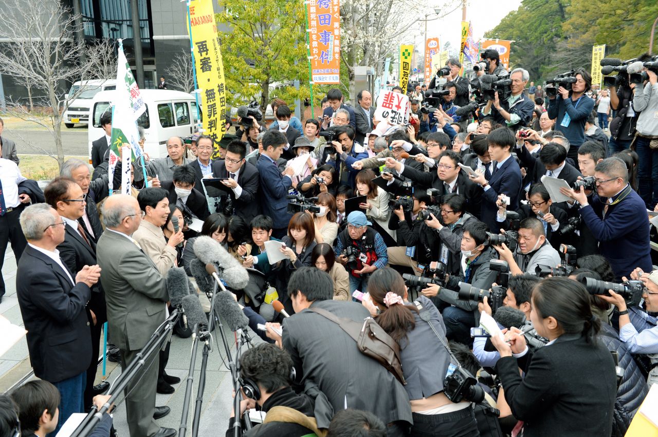 Hideko Hakamada speaks to reporters on March 27 in Shizuoka. She told the crowd, "Thank you very much. I am very pleased. I am very thankful with everyone's support," according to the NHK footage.