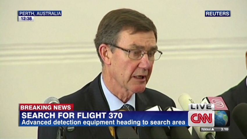 sot australia mh370 search presser _00000413.jpg