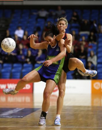 McAlister's first sporting love was netball but, disillusioned, she quit the sport and took up sevens instead.