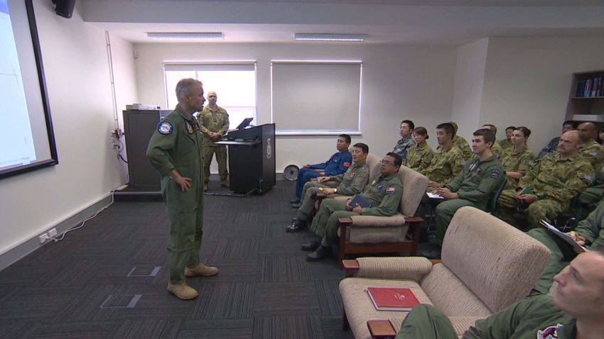 malaysia 370 search morale high shubert pkg_00002308.jpg