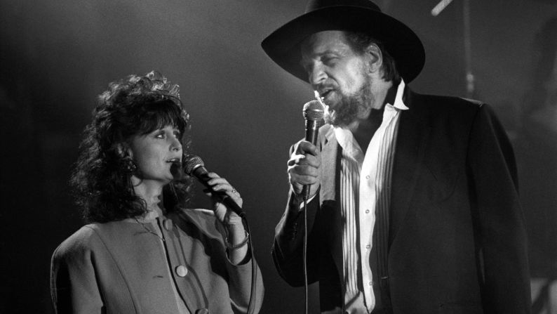 <strong>Waylon Jennings </strong>and<strong> Jessi Colter:</strong> Before Waylon Jennings died in 2002, the country legend and his partner in life and music, Jessi Colter, had "a beautiful love affair," <a href="http://www.cmt.com/news/country-music/1680116/jessi-colter-shares-her-wild-ride-of-life-and-music-with-waylon-jennings.jhtml" target="_blank" target="_blank">as Kris Kristofferson once put it</a>. Colter was Jennings' fourth wife, but she says she was the one who truly understood him. "I just loved him," Colter told CMT after his death. "I loved him! He really entertained me. He made me laugh. He made me feel loved. He inspired me."