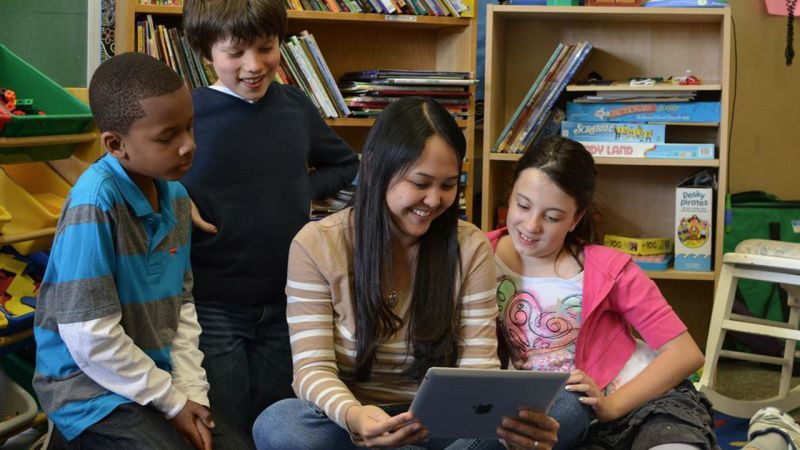 NextImg:Using tablets to reach kids with autism | CNN Business