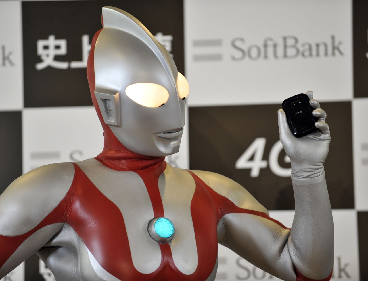 Listen to Ultraman here: In Japan, these handy little gadgets are the best way to stay connected, allowing multiple devices unlimited, un-throttled data at the same time while allowing local calls via Internet calling apps.