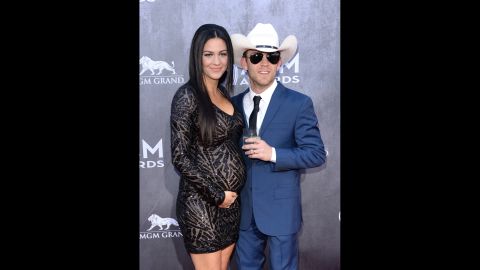  Justin Moore and wife, Kate 