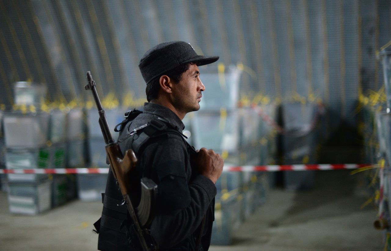 Afghan policeman election WAKIL KOHSAR%3aAFP%3aGetty Images