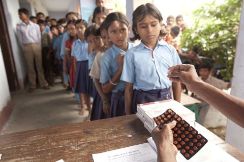 Children receive the deworming medicine Albendazole in Bihar, India. More than 500 million children worldwide are infected with NTDs, including intestinal worms like hookworm, whipworm and roundworm.