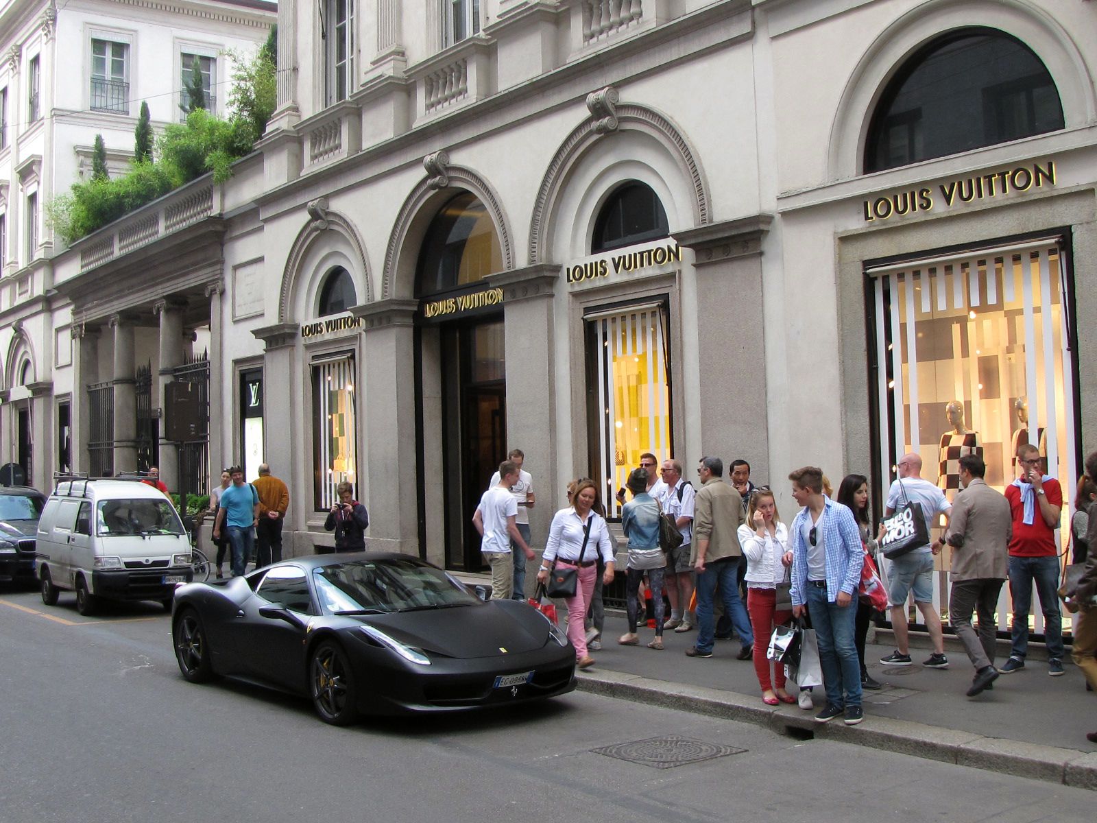 Louis Vuitton Boutique In Via Monte Napoleone Milan Stock Photo