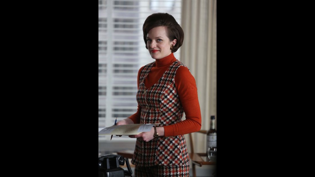 After Don Draper's personal crisis in the sixth season left Peggy to try to assume his role, she looks every bit the executive, Przybyszewsi said -- and every bit the fashion leader. Her knitwear ensemble was meant to show she has more important things to do than iron shirts.