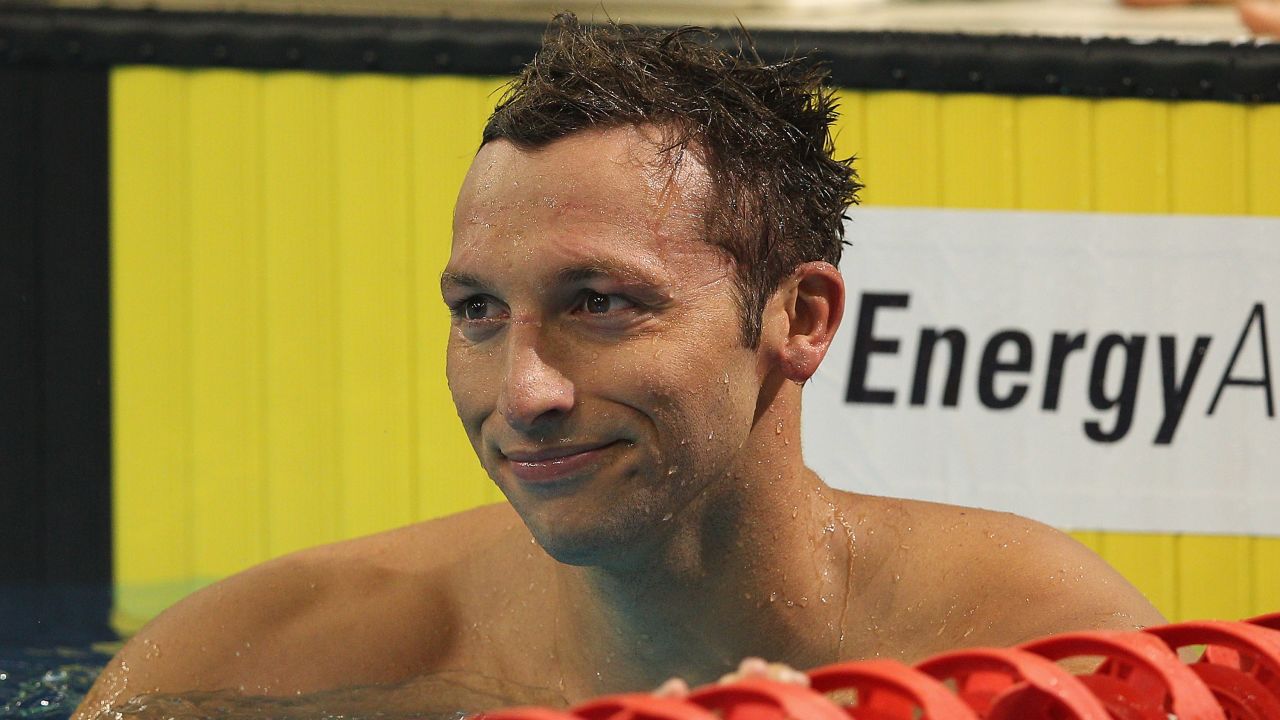 Ian Thorpe is ill from post-surgery infections and might not ever swim competitively again, his manager says. 