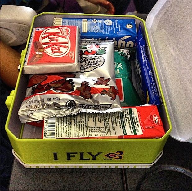 Lunch box for flight - Rolling Along With Kids