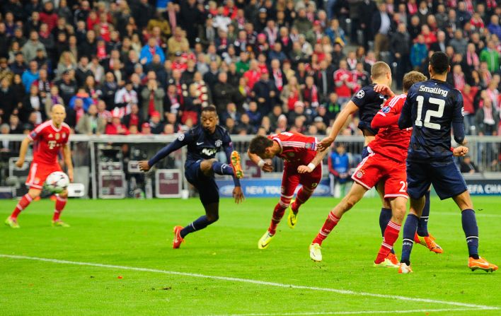 Bayern leveled just minutes later when Mario Mandzukic headed home from close-range to make it 1-1 on the night and 2-2 on aggregate.