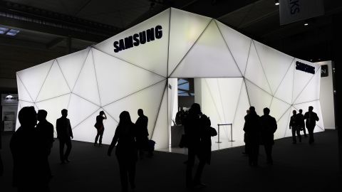 Samsung potentially has a head-start in next-gen mobile technology, thanks to its development of a new way of synthesizing graphene.