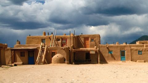 Best USA Indian culture-Taos Pueblo