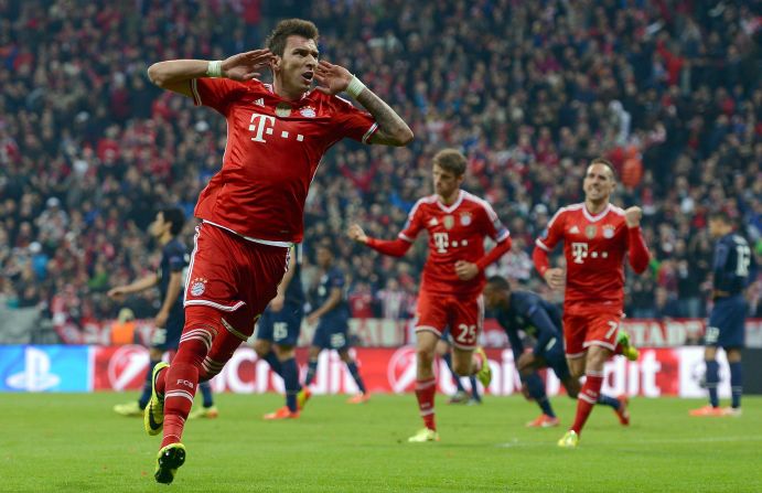 Mario Mandzukic scored as Bayern Munich came from 1-0 down against Manchester United on Wednesday to seal a 4-2 aggregate triumph. The German Bundesliga winners, led by coach Josep Guardiola, are looking to become the first team to successfully defend the European Champions League.