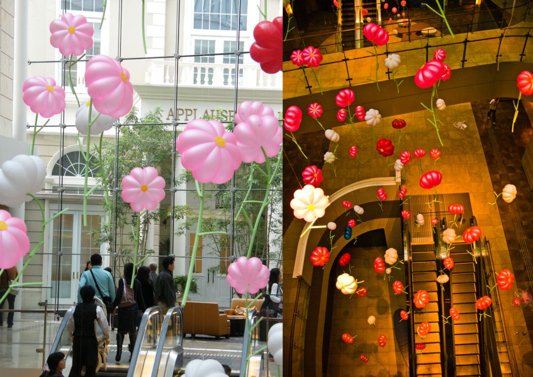 Some of Kitagawa's work for shopping malls and plazas has commercial appeal, such as this simple flower balloon art.  