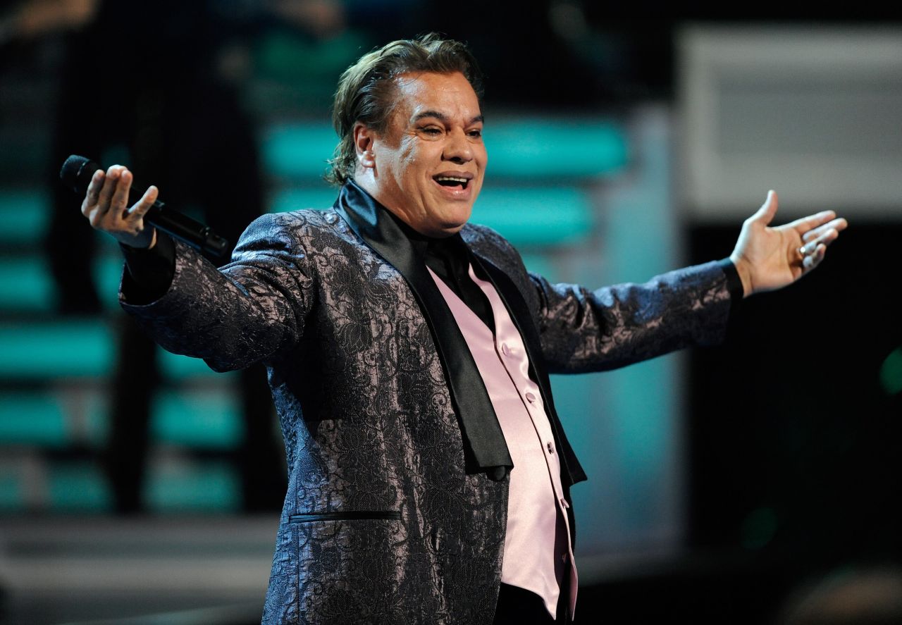 Mexican music icon<a href="http://www.cnn.com/2016/08/28/entertainment/latin-american-music-icon-juan-gabriel-dead/index.html"> Juan Gabriel, </a>who wooed audiences with soulful pop ballads that made him a Latin American music legend, died August 28 at the age of 66.